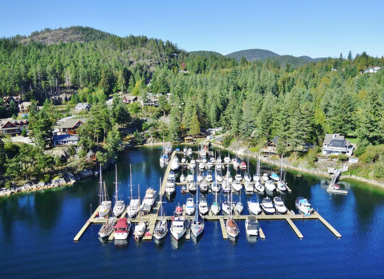 Pender Harbour Resort & Marina Garden Bay Exterior foto
