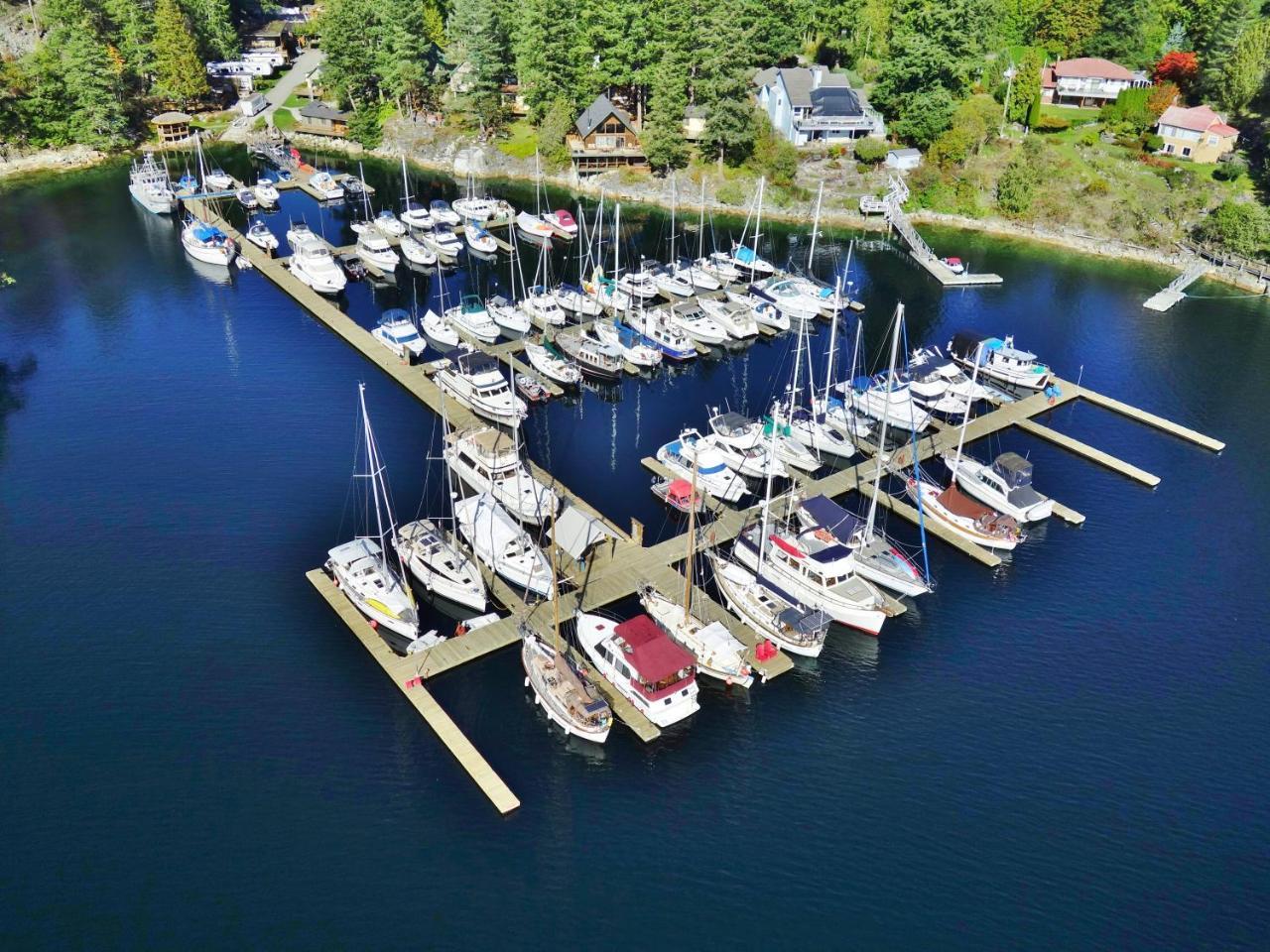 Pender Harbour Resort & Marina Garden Bay Exterior foto